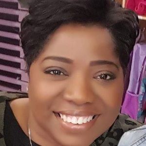 Meet your Posher, Felicia